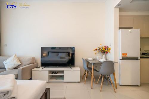 Luxe Living at DAMAC Hills