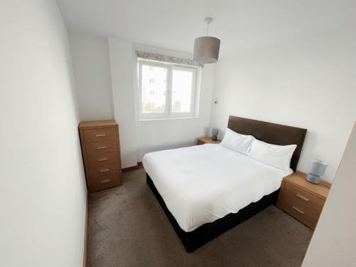 Harbour Front Apartment with free parking photo 15