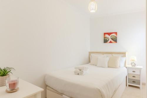 #368 T2 Apartment Sea View & Terrace Albufeira