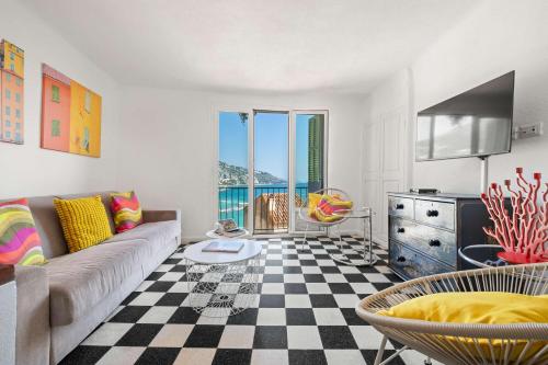 Villa Capodanna, au coeur de la vieille ville, maison de village avec magnifique vue sur la mer