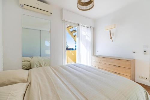 8 SAISSY - 2 bedroom apartment rooftop terrace 10 min Palais