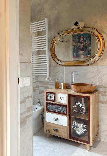 Picchio Garbatella - 800mt to metro - 3 stops from the Colosseum 2 air conditioned room with 2 bathroom