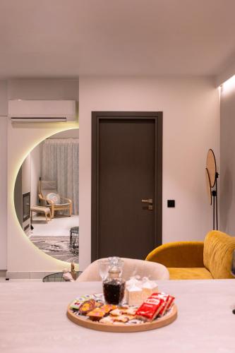 Light & Kozy Apartment - Central Patra Luxury Stay