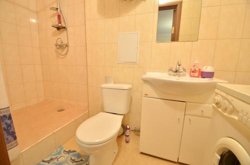 Ванная комната в Cozy studio apartment on Sadovaya