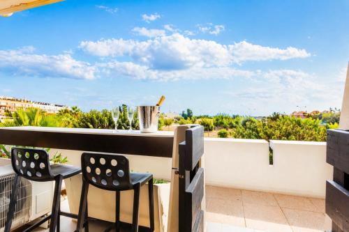Le Bocca Port Nature - Vue mer - coursive - Parking - Clim - Village Naturiste