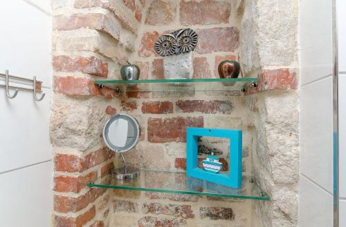 Apartment and Rooms Desideria