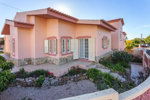 Casa Cor de Rosa