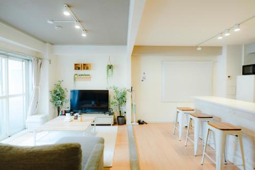 Tasone Stay OSAKA SG203
