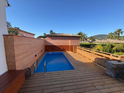 Magnifique villa 8 personnes piscine plage 15 min a pied