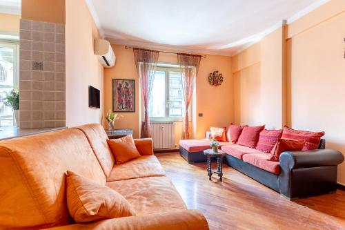 Hostly Forlanini Boho Apartment