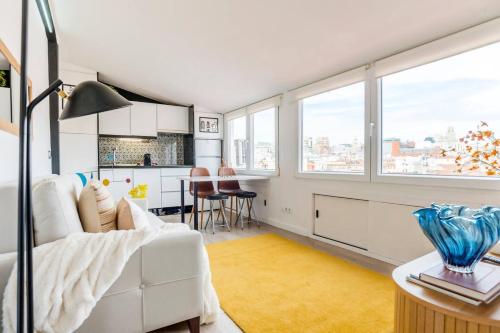 Apt con preciosas vistas Centro–Sol–Palacio Real