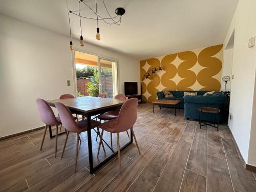 Foto Bas de villa et jardin privatifs - à 10 mins à pieds des plages & parking - Les Bambous 4