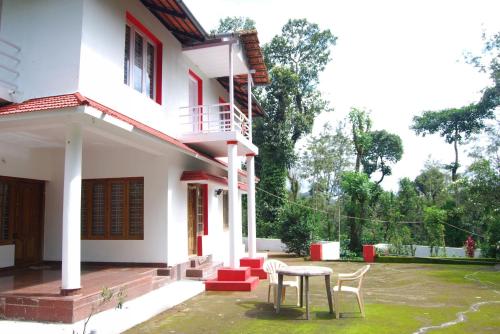 Gallery image of Vacanza Estate House in Kakkabe