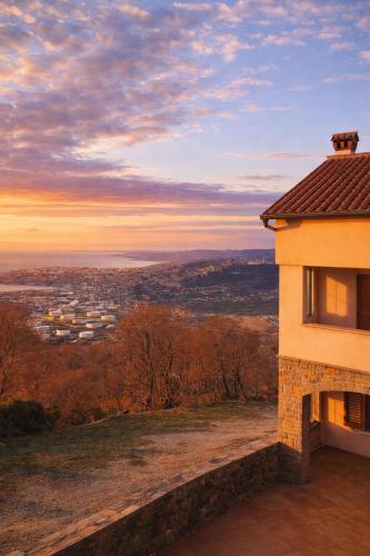 Villa Bella Vista - Private Villa with Sea & Castle view