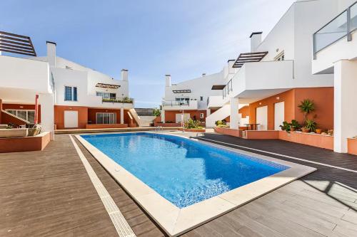 Casa Sienna, Burgau