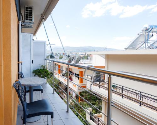 Noir Apartment - Close to Chania City Center