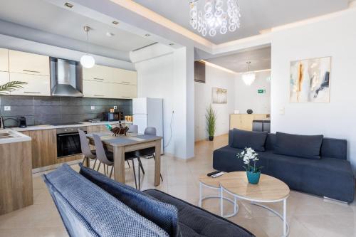 Noir Apartment - Close to Chania City Center