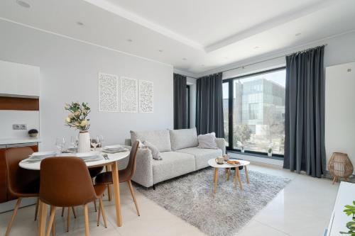 Urban Nest Apartment in Poznan City Center