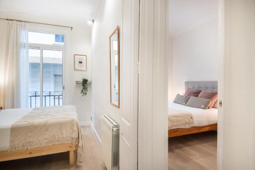 Experience local life in the heart of Gracia, Barcelona