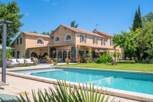 Sublime villa climatisée Arles