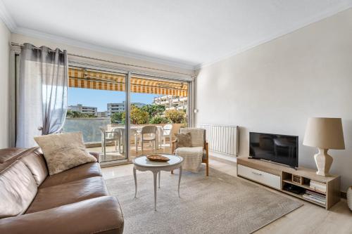 Le Nid Paisible Antibes vue sur mer - Welkeys