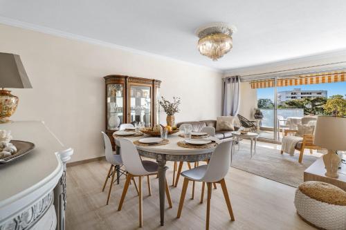 Le Nid Paisible Antibes vue sur mer - Welkeys