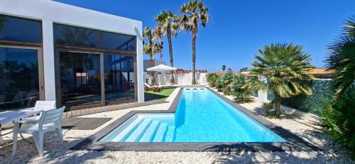 Villa Melania Paradise - Jacuzzi, Private pool, Gym, Minigolf, chill terrace, 4 bedrooms