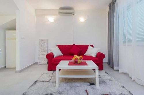 Apartment Burica