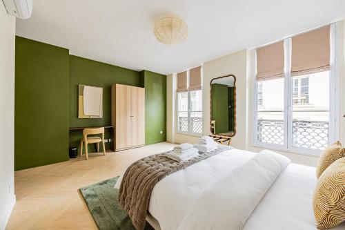 A33#République#2 Bedrooms#Marais#Paris 03#AC