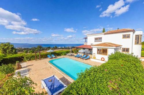 Villa Argaka Heights