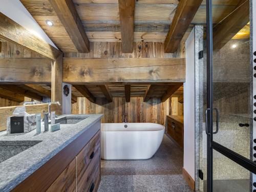 Duplex calme avec parking et WiFi à Val d'Isère