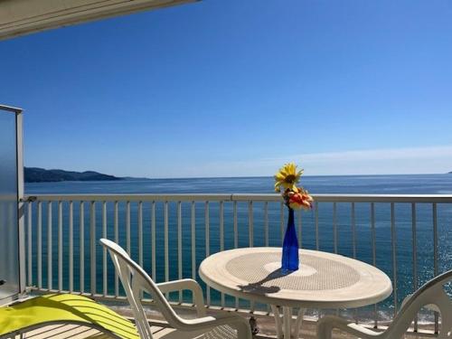 Studio vue mer au Lavandou avec parking - FR-1-308-64