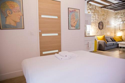 Valentine - Authentic Design Large Studio Notre-Dame Seine Walk