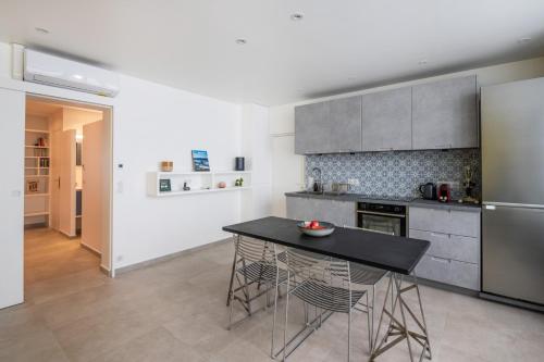 Tour Eiffel Loft
