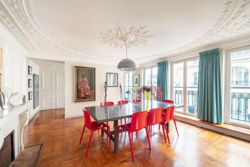 Montmartre Home