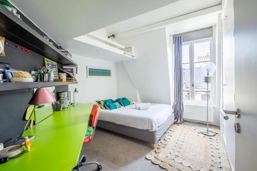 Batignolles Home