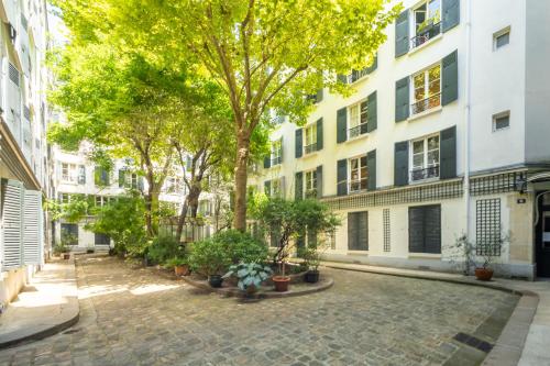 Batignolles Home
