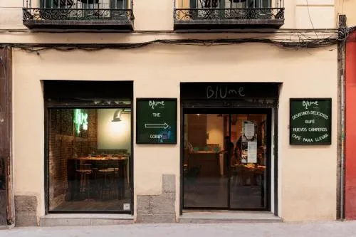 Blume Cruz Suites photo 30