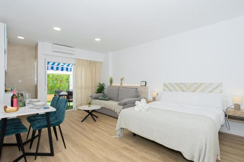 LXR Beachfront Bliss PYR