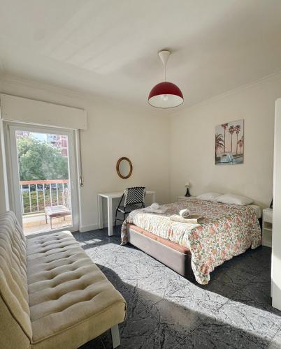 Big 3BR Apartment Near Beach Estoril Cascais