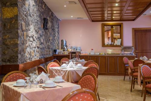 Εστιατόριο ή άλλο μέρος για φαγητό στο Hotel Kastoria in Kastoria City
