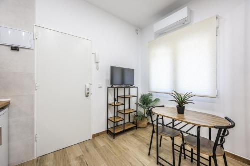 Stylish Studio for two - Madrid Stay