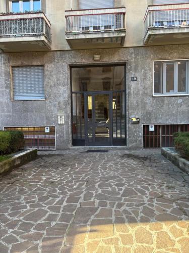 El Mee Canton Guest House