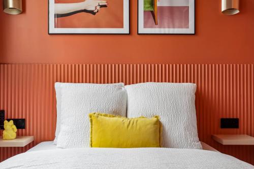 Stunning flat 2 bedrooms sleeps 6 Canal Saint-Martin