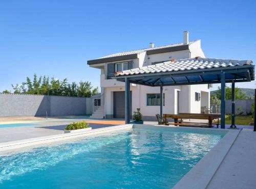 Holiday Home Eros