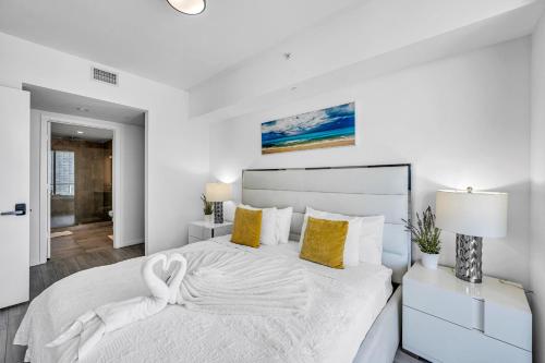 Skyglass Panorama views 2 Bedroom Suites photo 16