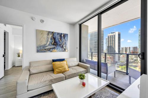 Skyglass Panorama views 2 Bedroom Suites photo 23