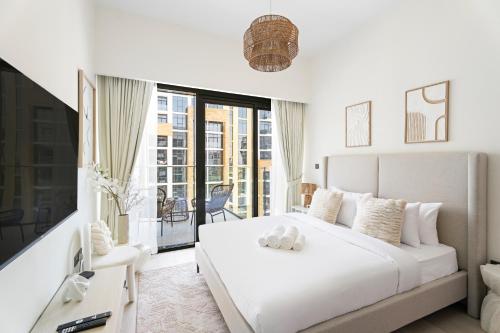 Chic Studio Near Riviera Promenade and Parks