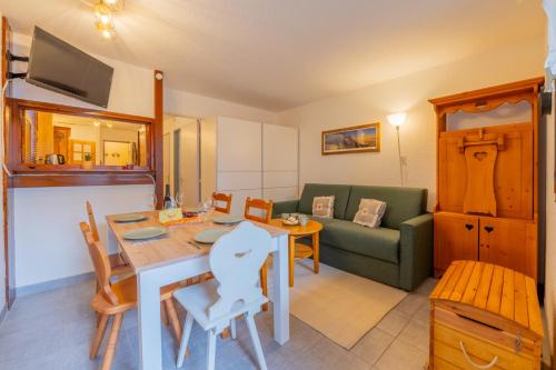 Cham Sud Jonquilles 001 - Happy Rentals photo 10