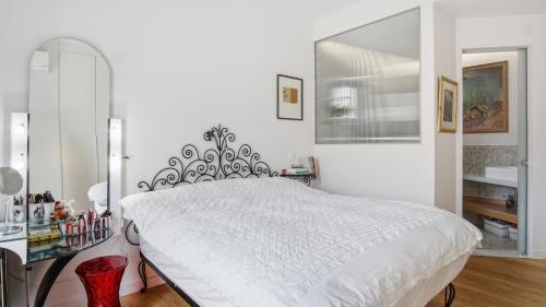Your Sea View Loft-Elliniko